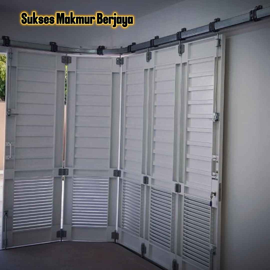 Harga Pintu Lipat Garasi Aluminium per Meter di Ciracas, Jakarta Timur