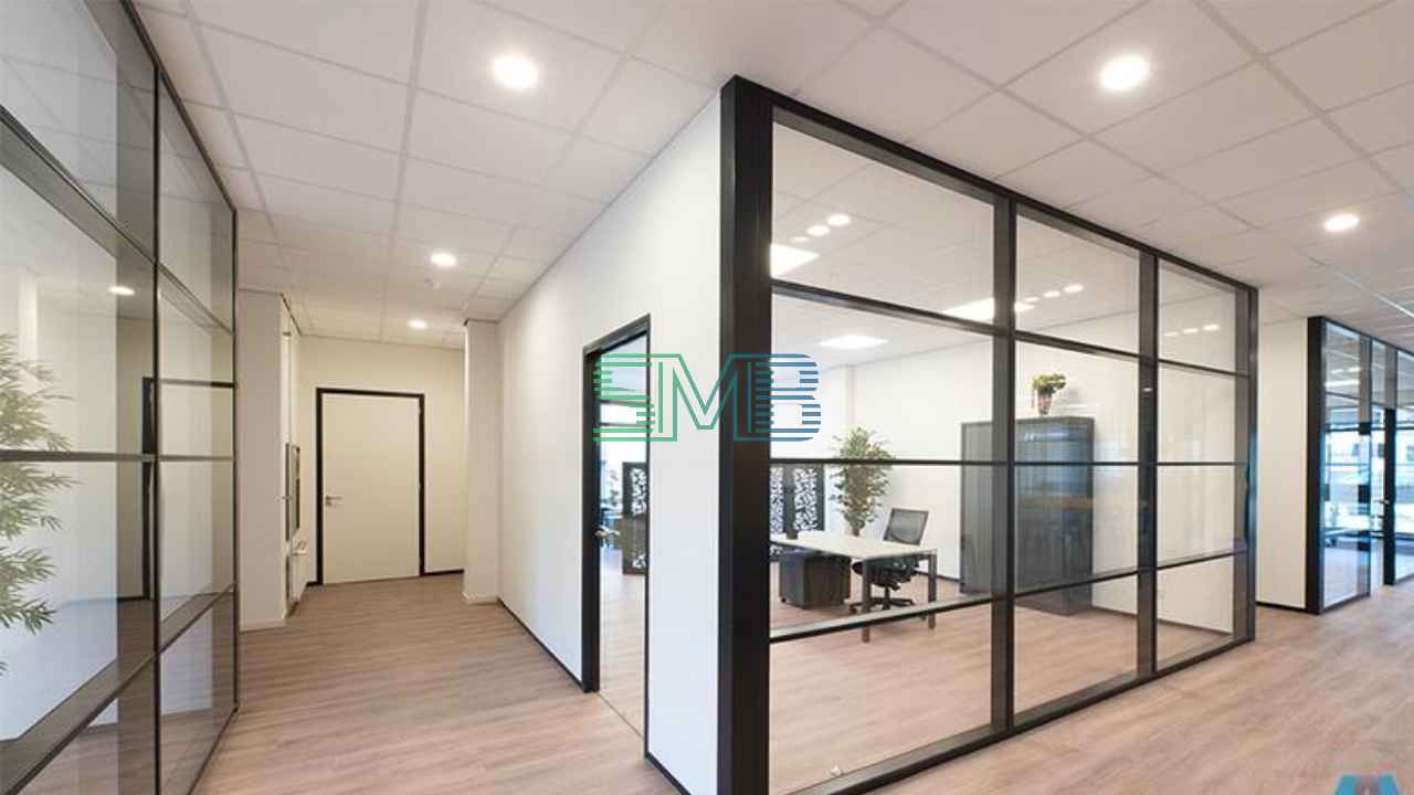 Jasa aluminium kaca Cibubur Jakarta timur harga per meter terpasang